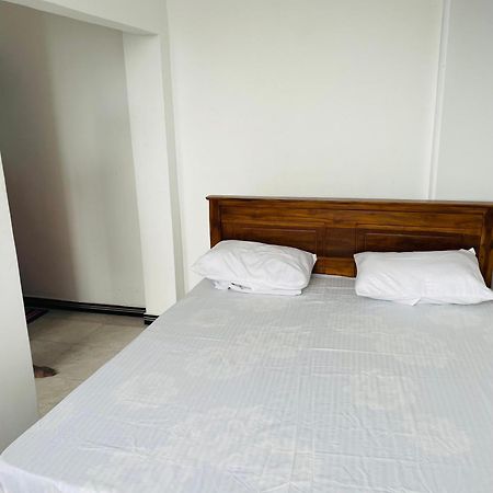 Star Village Hostel Kandy Bagian luar foto