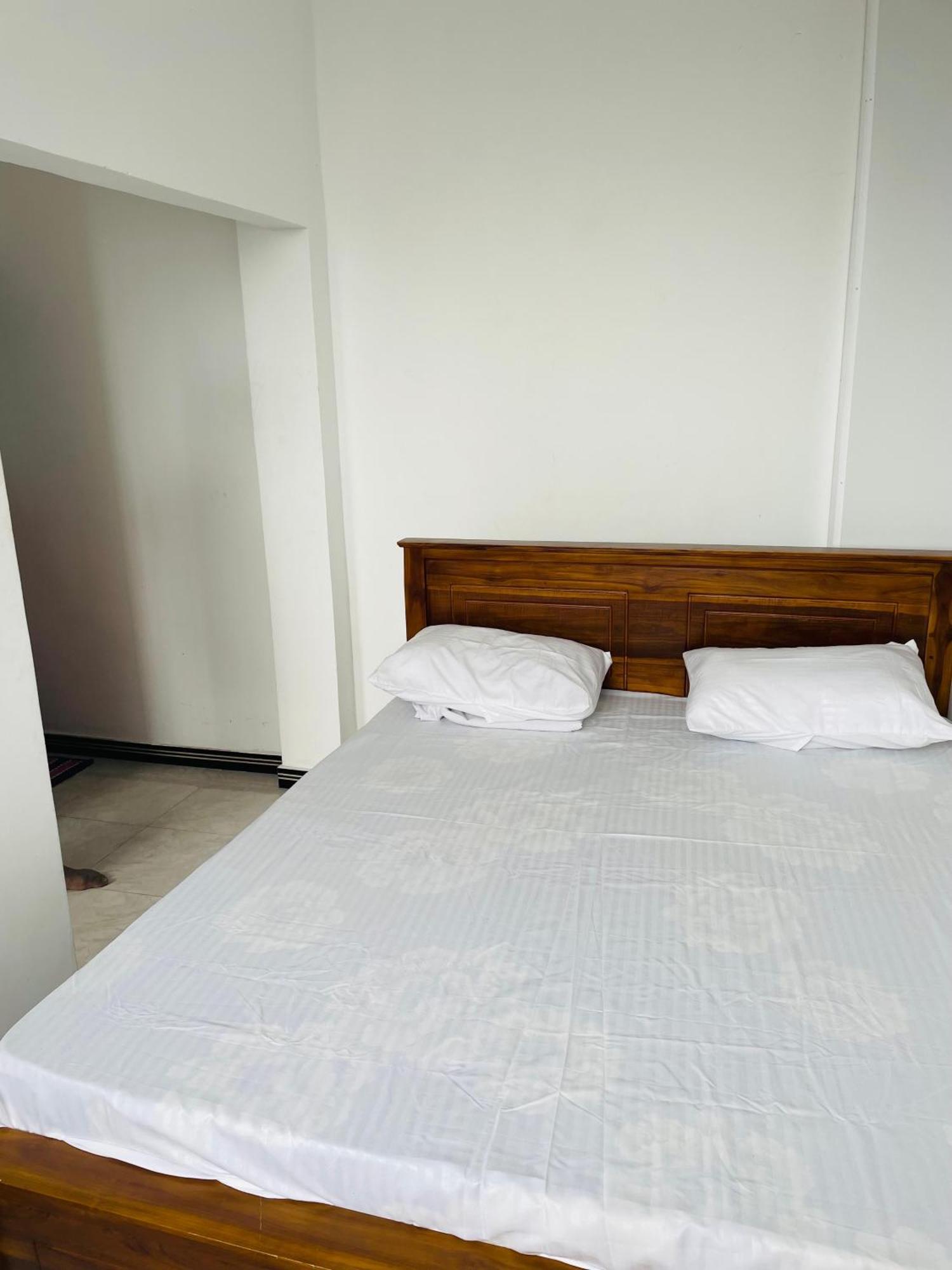 Star Village Hostel Kandy Bagian luar foto
